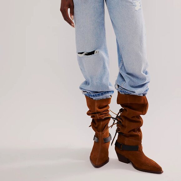 Free People Back-lace Sway Low Slouchy Boots Burnt Caramel Suede NWOB Size 7 - Picture 2 of 11